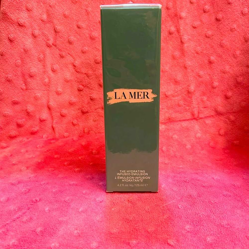 NWT La Mer Hydrating Infused Emulsion